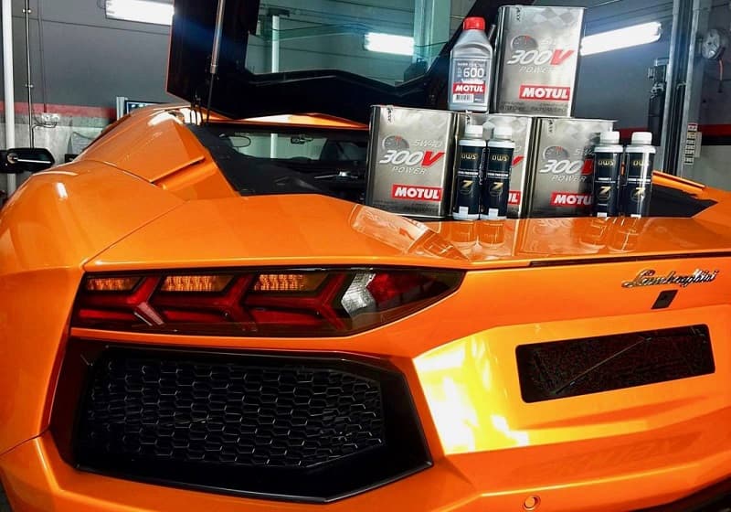 Cam kết với khách hàng khi sửa chữa Lamborghini