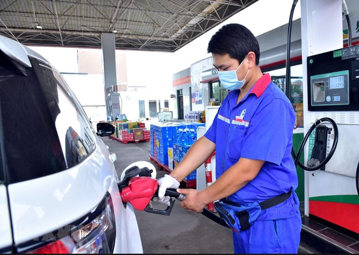 Bảo dưỡng bơm xăng ô tô