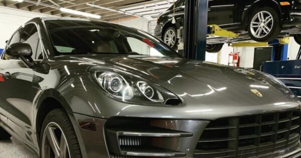 Bảo dưỡng xe Porsche
