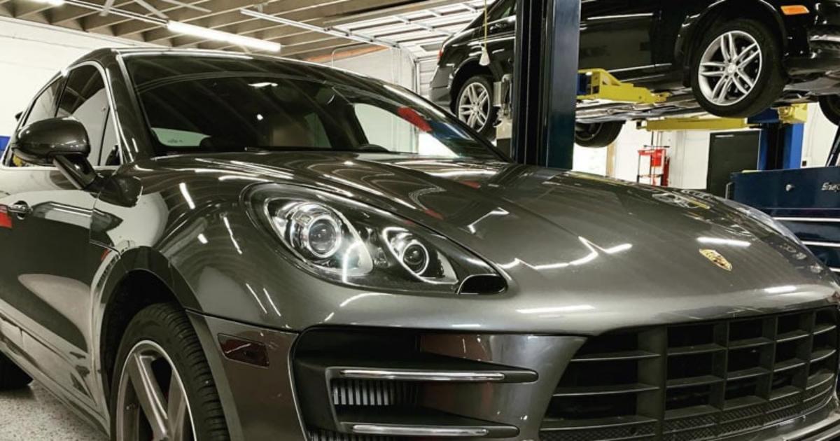Bảo dưỡng xe Porsche
