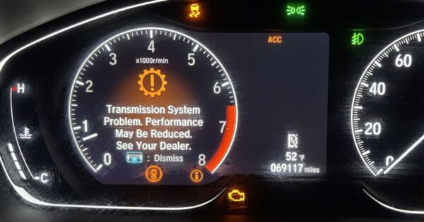 vì sao đèn báo lỗi hộp số ô tô sáng