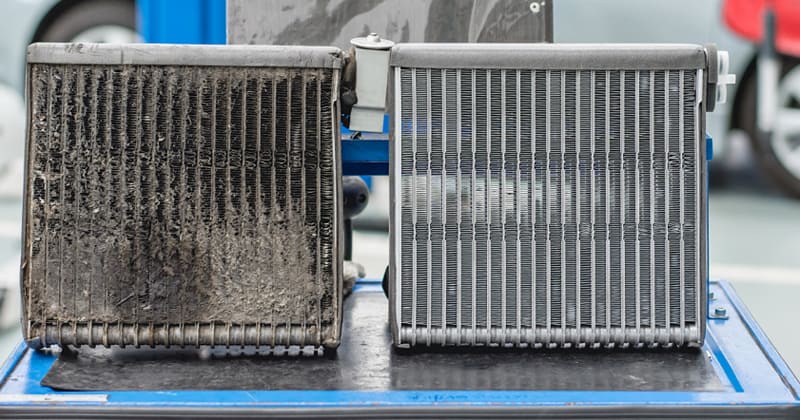 vệ sinh dàn lạnh điều hòa ô tô tại tphcm